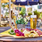 德尔莫赫瑞酒店 酒店 加爾米施-帕滕基興
